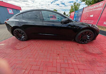 Tesla Model 3 gebraucht kaufen Tesla Model 3 Allradantrieb mit Dualmotor Performa...