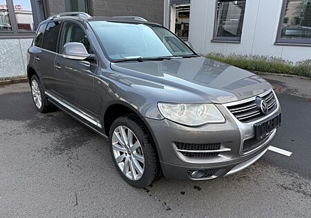 VW Touareg Volkswagen 3.0 V6 TDI R-Line Keyless