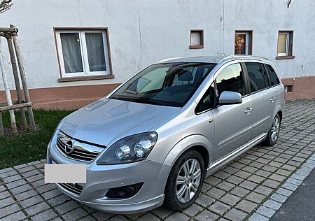 Opel Zafira 1.8 Sport Sport