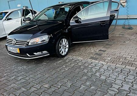 VW Passat Volkswagen 2.0 TDI 125kW Comfortline BMotion Tec...