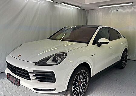 Porsche Cayenne Coupe E-Hybrid Platinum Edition/PANO/K:G
