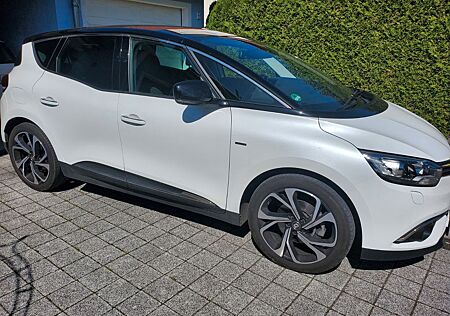 Renault Scenic TCe 140 Bose mit AHK