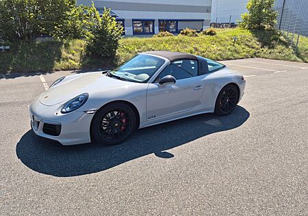 Porsche 991 Targa 4 GTS PDK Targa GTS