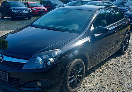 Opel Astra H GTC Innovation"110 Jahre"