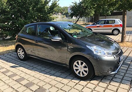 Peugeot 208 1.2 Active PureTech 82 Active
