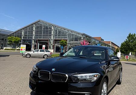BMW 116i - top gepflegt mit beigem Leder
