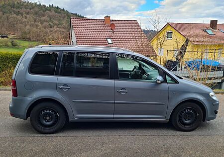 VW Touran Volkswagen 2.0 TDI R-Line Edition R-Line Edition
