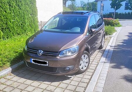 VW Touran Volkswagen 2.0 TDI Comfortline