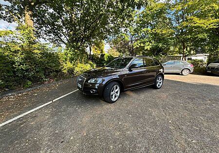 Audi Q5 3.0 TDI S tronic quattro -