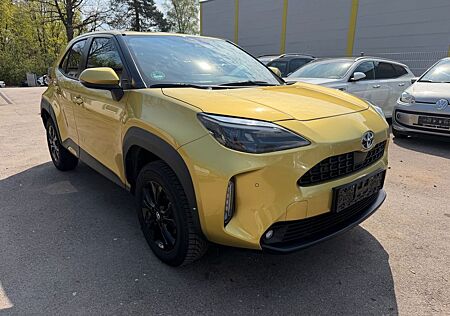 Toyota Yaris Cross Hybrid FWD Team Deutschland