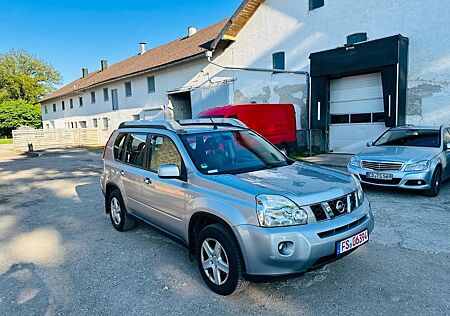 Nissan X-Trail SE 2,0 DCI 4X4 AUTOMATIK GROSENAVI KLIMA