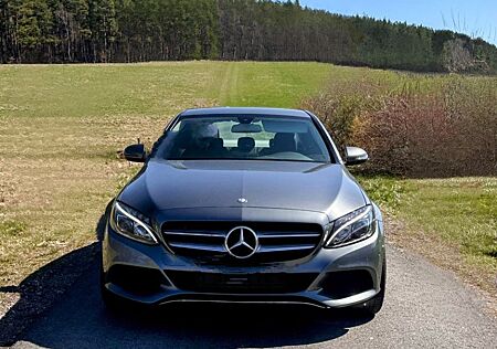 Mercedes-Benz C 200 d -Blue TEC