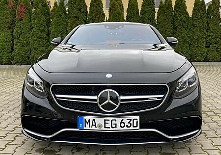 Mercedes-Benz S 63 AMG Coupe 4Matic Exlusiv Paket Swarovski