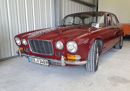 Jaguar XJ6 2,8