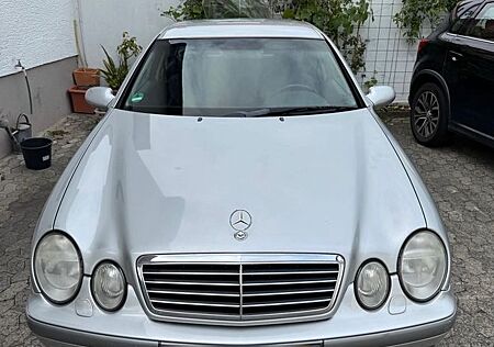 Mercedes-Benz CLK 320 SPORT 1.Hand TÜV NEU Scheckheft