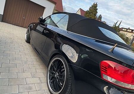 BMW 123d Cabrio - M-Paket - 19-Zoll-Felgen Barracuda