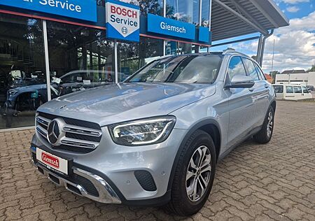 Mercedes-Benz GLC 220 d 4Matic AHK Pano DAB StHz Head-Up Distr