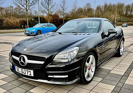 Mercedes-Benz SLK 250 Blue Eff. 3xAMG - MB Historie