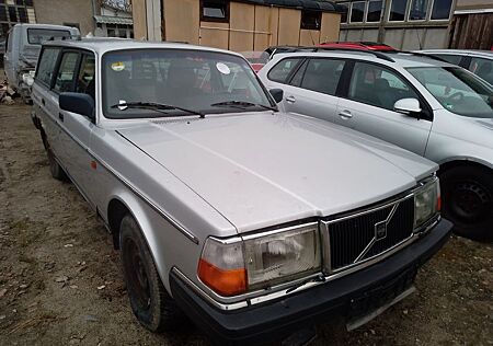 Volvo 245 restaurierung objekt Oldtimer Kombi