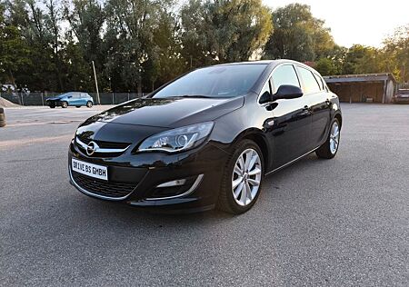 Opel Astra J Lim. Innovation/BiXenon/Tempomat/TÜV Neu
