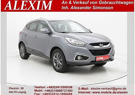 Hyundai ix35 AWD/1.Hand/Xenon/Keyless/4xSHZ/AHK/LenkHZ