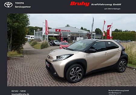 Toyota Aygo (X) Teamplayer Sitzheizung Kamera