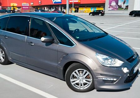 Ford S-Max 2,2 TDCi 147kW DPF Titanium S Autom. T...