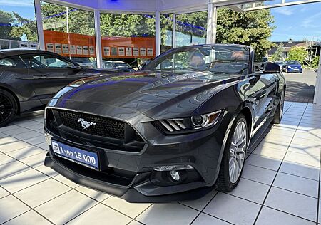 Ford Mustang Convertible 5.0 *1.Hd.*dt.Fzg.*SH-gepfle