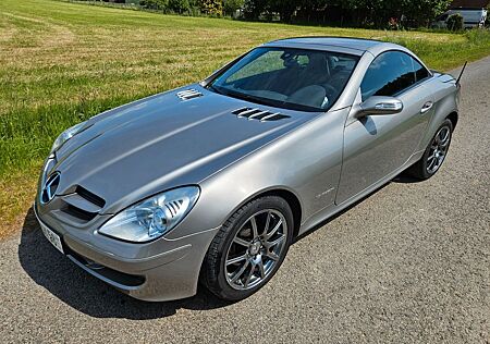 Mercedes-Benz SLK 200 KOMPRESSOR - Saisonfahrzeug 88Tkm !
