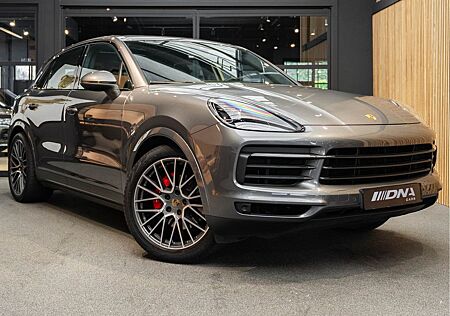 Porsche Cayenne E-Hybrid Pano 22 Inch Exclusive luftfede