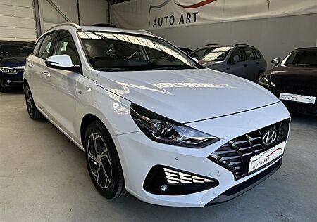 Hyundai i30 Mild-Hybrid Navi SHZ Navi CarPlay DAB Kamera