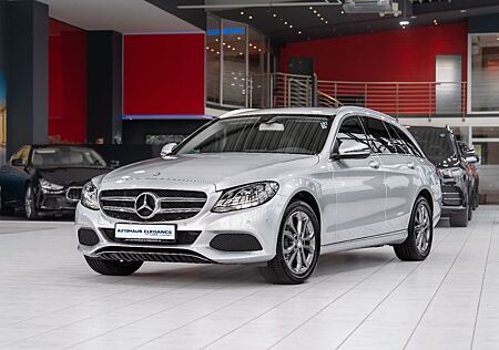Mercedes-Benz C 180 T CGI 7-G *AVANTGARDE*LEDER*NAVI*LED*SHZ*