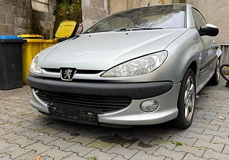 Peugeot 206 CC 110