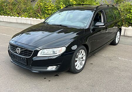 Volvo V70 gebraucht kaufen Volvo V70 Kombi Linje Svart Leder SHZ Schiebedach AHK