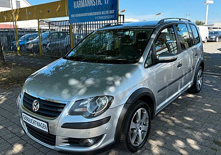VW Touran Volkswagen Cross NAVI KLIMA PDC