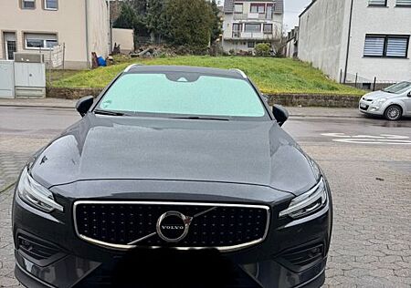 Volvo V60 CC V60 Cross Country D4 PRO AWD 8-Gang Geartronic