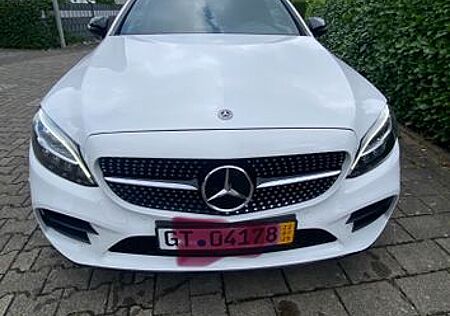 Mercedes-Benz C 400 4MATIC Autom. -AMG PAKET SCHECKHEFT