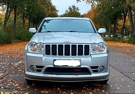 Jeep Grand Cherokee SRT8