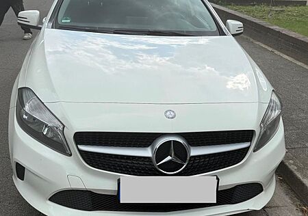 Mercedes-Benz A 160 d -