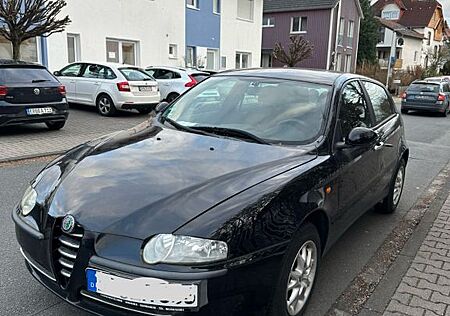 Alfa Romeo 147 1.6 16V T.Spark ECO Distinctive
