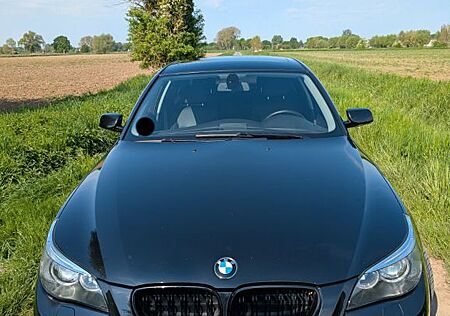 BMW 525i E60 Limousine Automatik - Black Edition