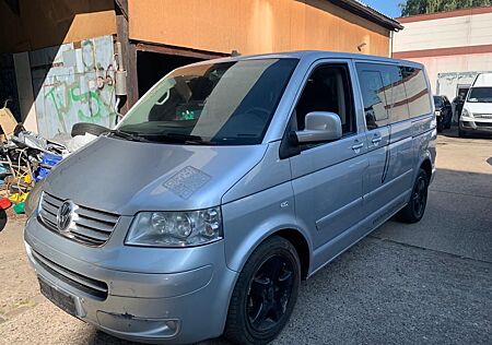 VW T5 Multivan Volkswagen 2,5 TDI 2 X Schiebetür Mit Bett