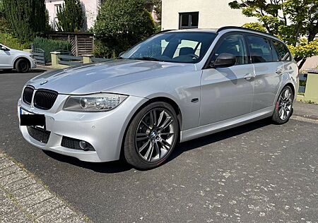 BMW 320d Touring - M-Paket, Panoramadach, Navi, AHK