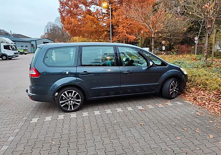 Ford Galaxy - Automatik - 7-Sitzer - 18 Zoll Felgen