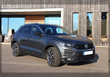 VW T-Roc Volkswagen 2.0 Sport R-Line 4Motion LED Virtual Cockpit 19"