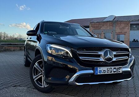 Mercedes-Benz GLC 250 4MATIC | Panorama | Burmester | LED