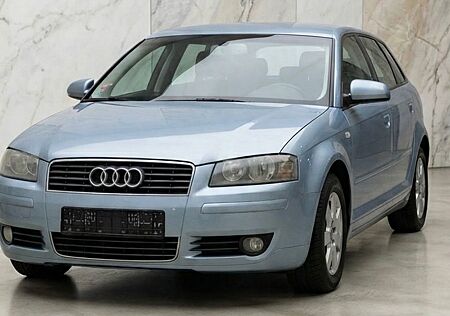 Audi A3 1.6 FSI Ambiente