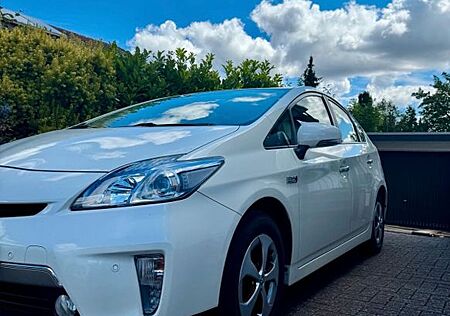 Toyota Prius gebraucht kaufen Toyota Prius 1.8-l-VVT-i Plug-in Comfort Comfort