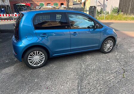 VW Up Volkswagen ! 1.0 TSI BlueMotion Technology sound ! ...
