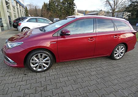 Toyota Auris Touring Sports Hybrid Executive*1 HAND*LED